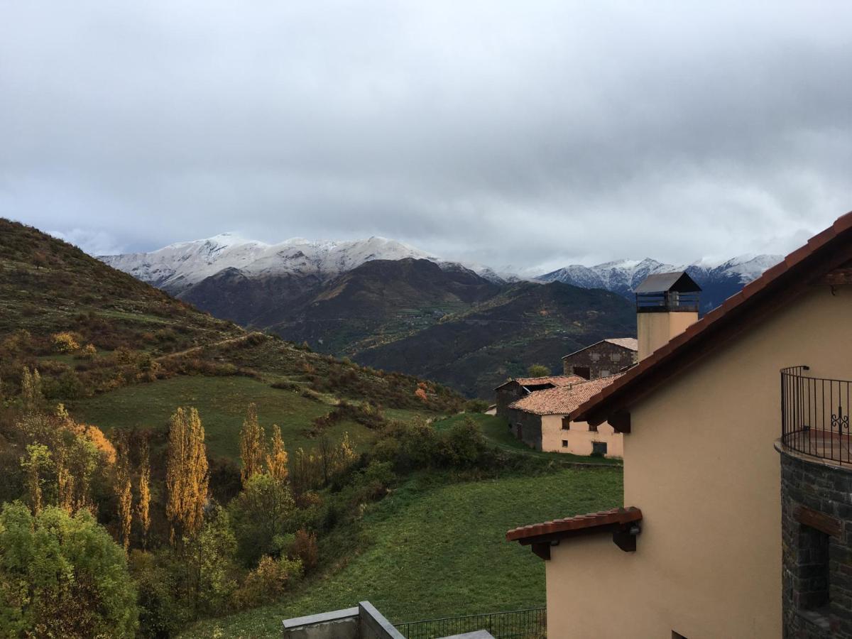Chalet En El Pirineo De Aragon Neril Kültér fotó