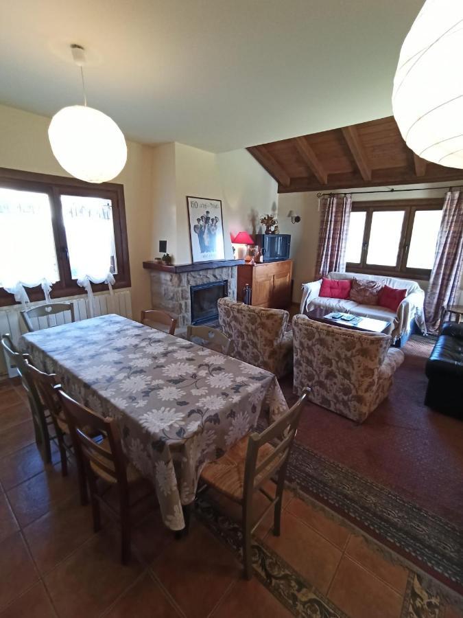 Chalet En El Pirineo De Aragon Neril Kültér fotó