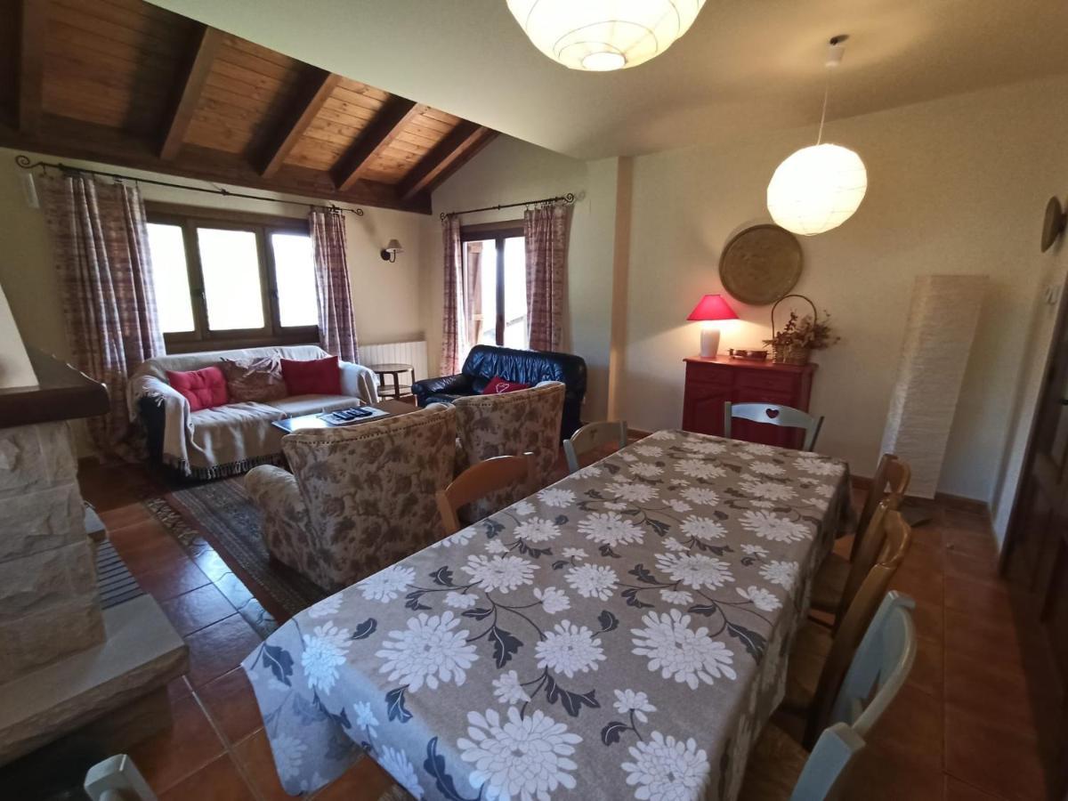 Chalet En El Pirineo De Aragon Neril Kültér fotó